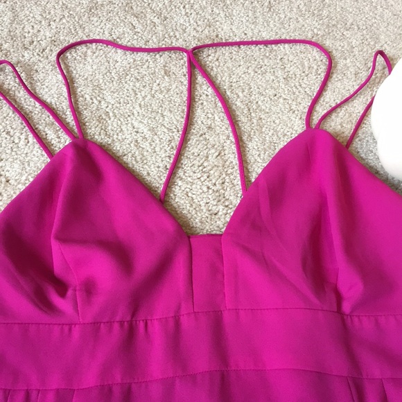 EUC Express Fuchsia Dress - Picture 4 of 8